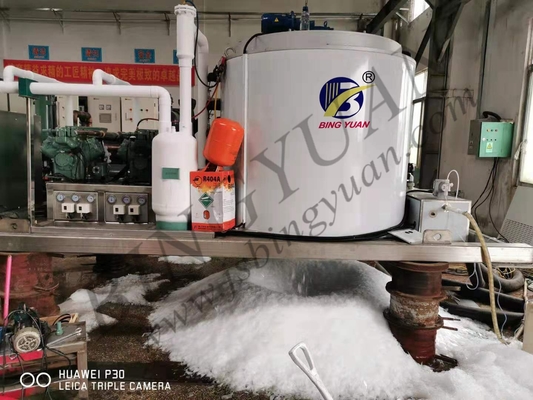 SUS304 Mesin Pembuat Es Besar Peralatan Pendingin Beton 30ton/Hari