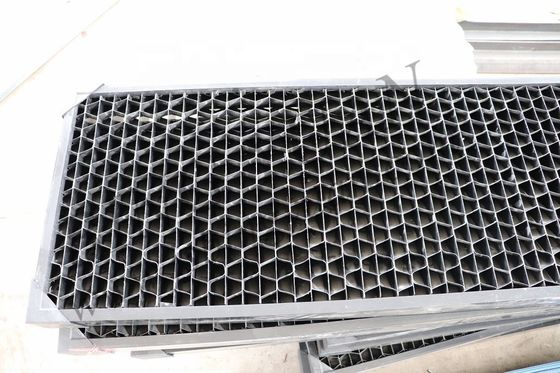 380 Volt 5.5KW R22 Menara Pendingin Kondensor Evaporatif